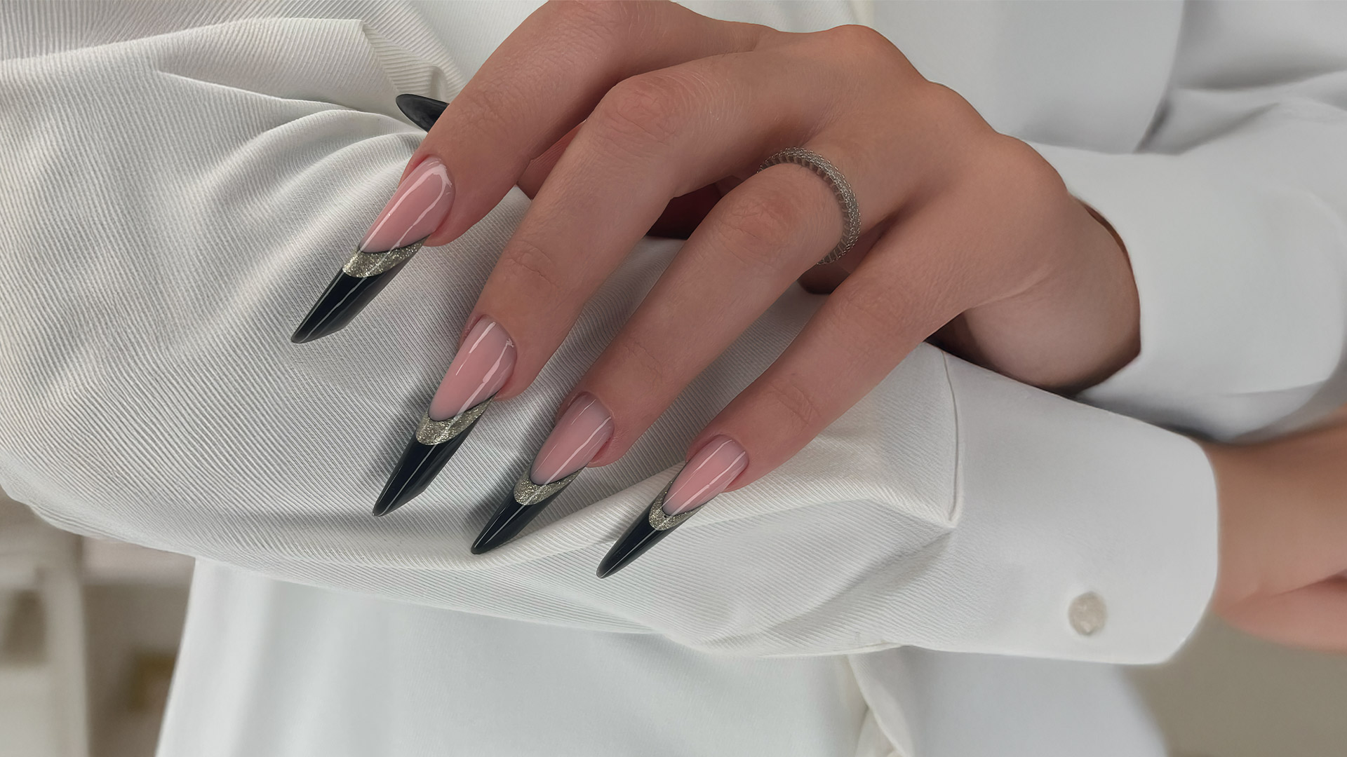 unghii-semipermanente-bucuresti